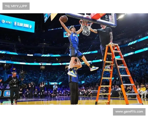 震撼视觉冲击力超强NBA扣篮集锦合集让你目不转睛的空中飞人时刻